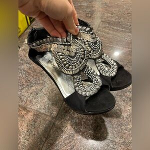 Like new Liliana sequins jewelled platform high heels size 7 (fits like 7.5)